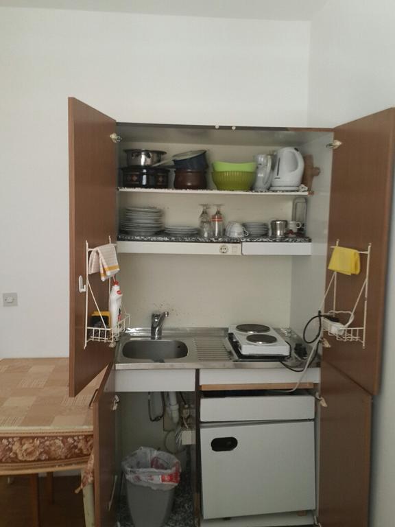 Apartments Andus Свети Стефан Екстериор снимка
